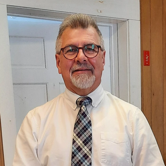 Pastor Jeff Campton Congregational Church in Campton, NH